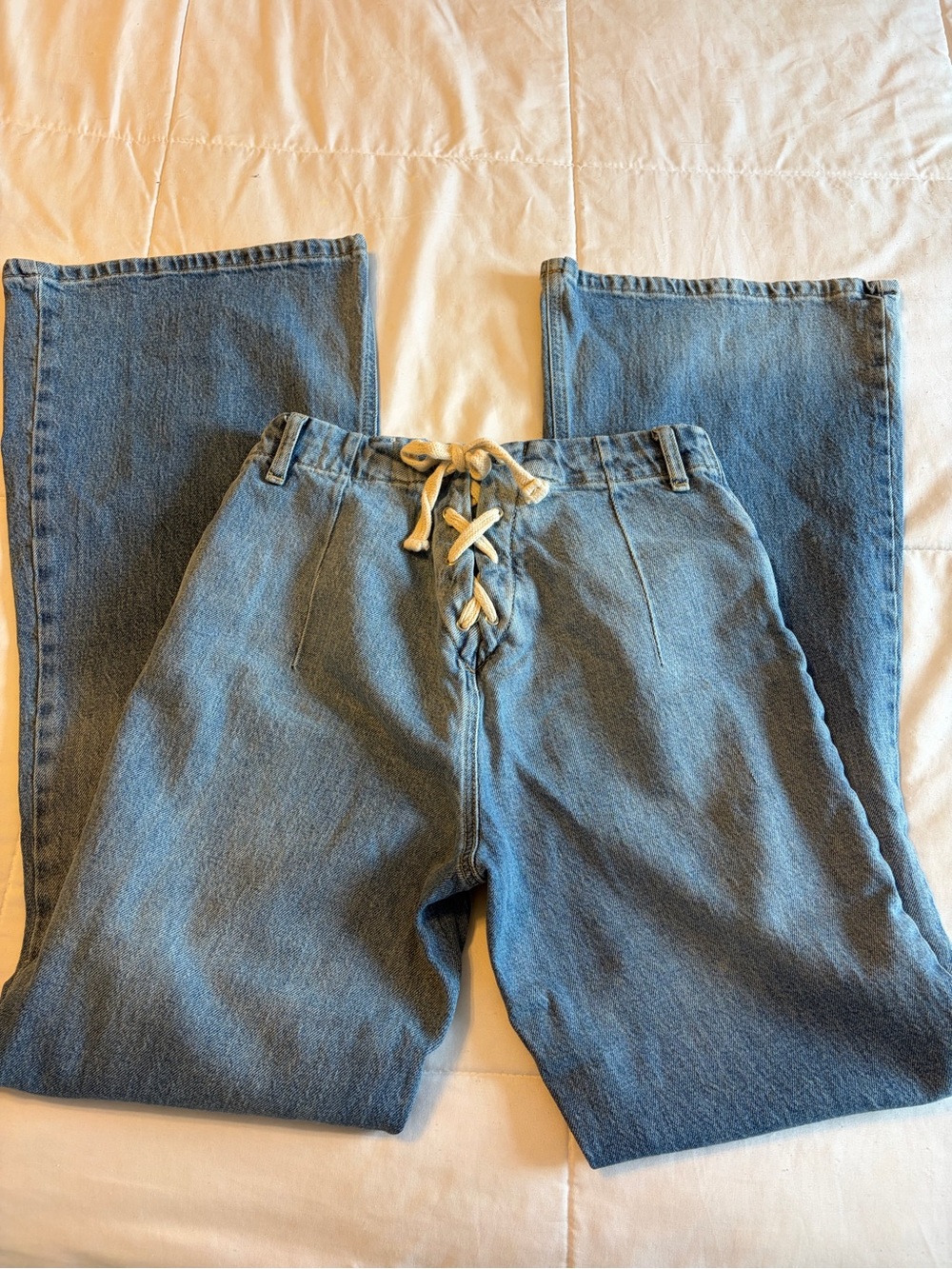 BDG Women’s Blue Lace-Up Women’s Boot Cut Jeans Size 28